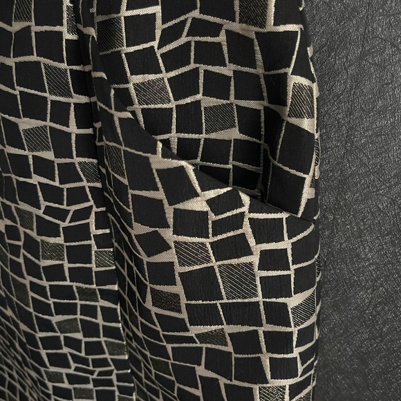 Taylor Metallic Sheath Sleeveless Dress W/Pockets & Beaded Neckline Sz 10 - Picture 8 of 10